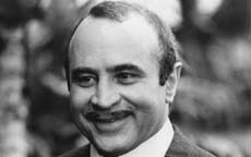Bob Hoskins